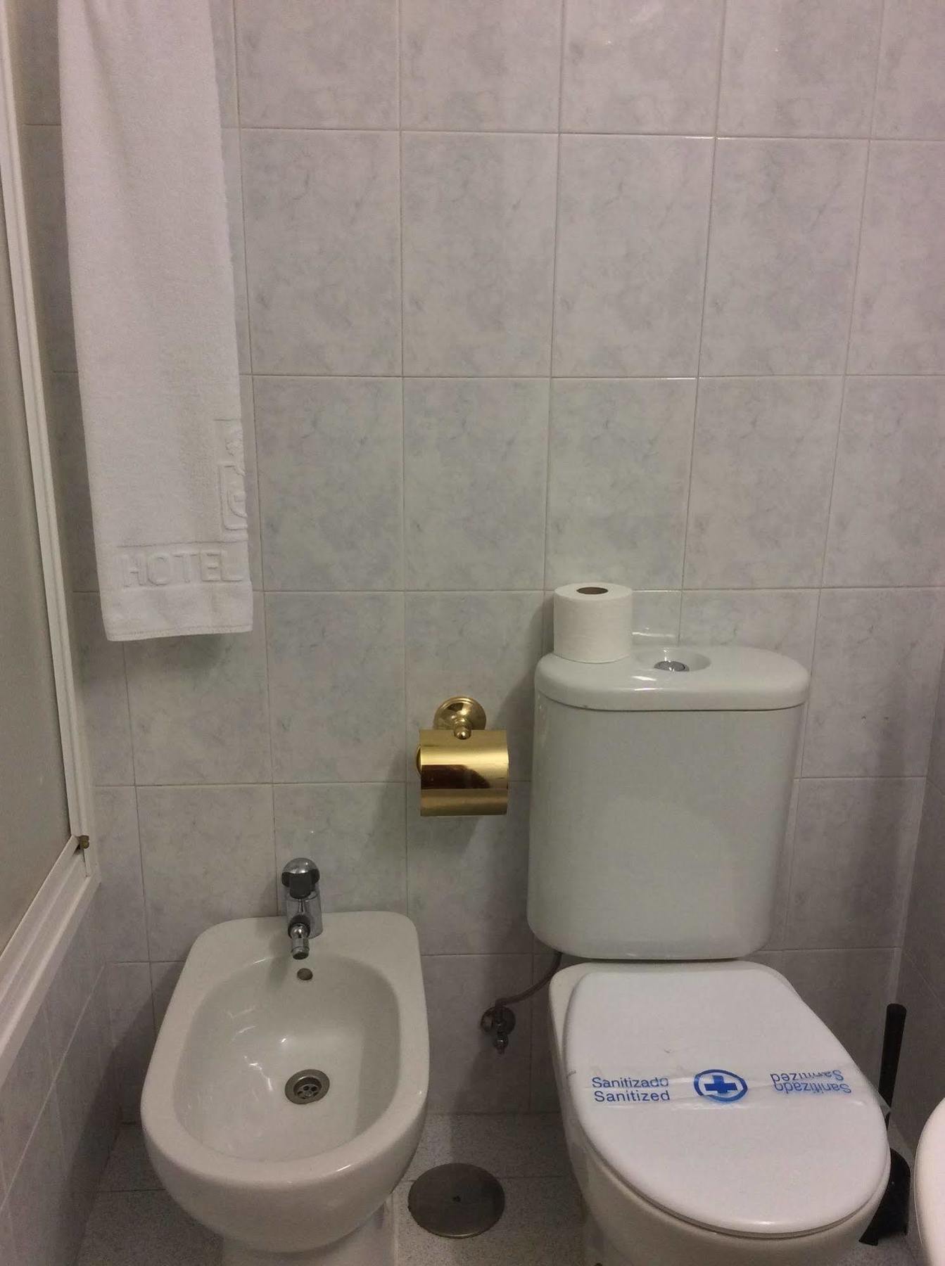 Hotel Sandra Alcalá de Guadaira Zewnętrze zdjęcie
